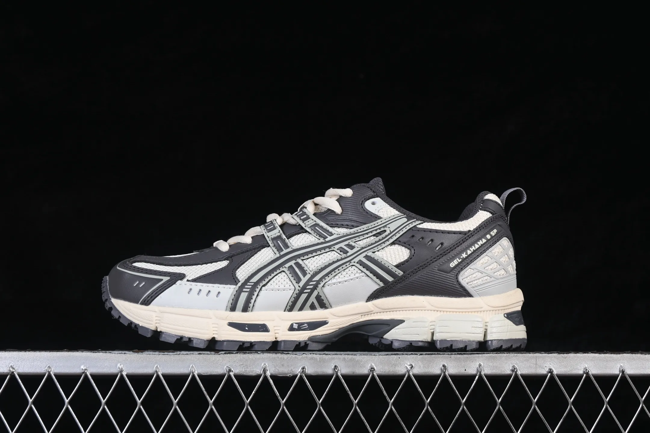 All Categories Asics Asics Series Asics Gel-Kahana 8 1011B998-201